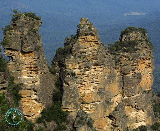 Three Sisters 9R023D-203.JPG